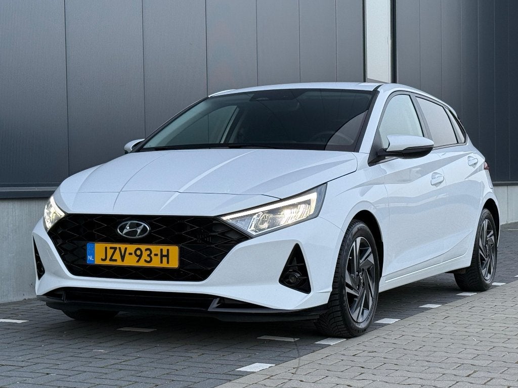 Hyundai i20 1.0 T-gdi 100PK 2020 Bose - LED - Groot Navi VOL, Auto's, Voorwielaandrijving, Stof, Bedrijf, Handgeschakeld