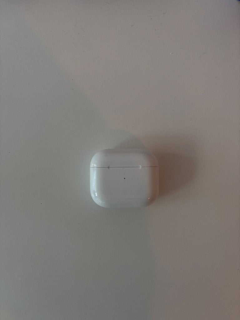 AirPods 3 doosje, Gebruikt, Overige typen, Ophalen of Verzenden, Wit