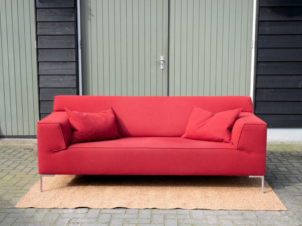 Design on Stock Bloq | 2,5-zits Design bank Rood | Sofa, Huis en Inrichting, Tweepersoons, 75 tot 100 cm, Ophalen of Verzenden
