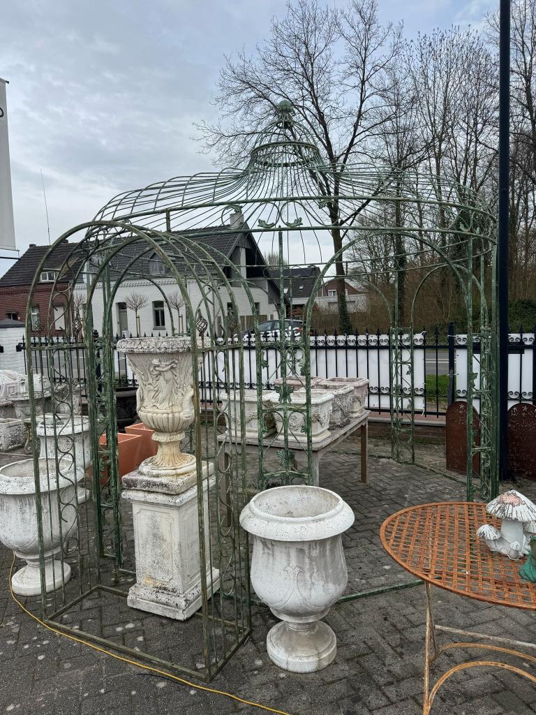 OUDE TUINVAAS van marmercement TOPKWALITEIT VAAS + SOKKEL, Tuin en Terras, Ophalen, Gebruikt, Wilms, Info@houseofcoco.nl