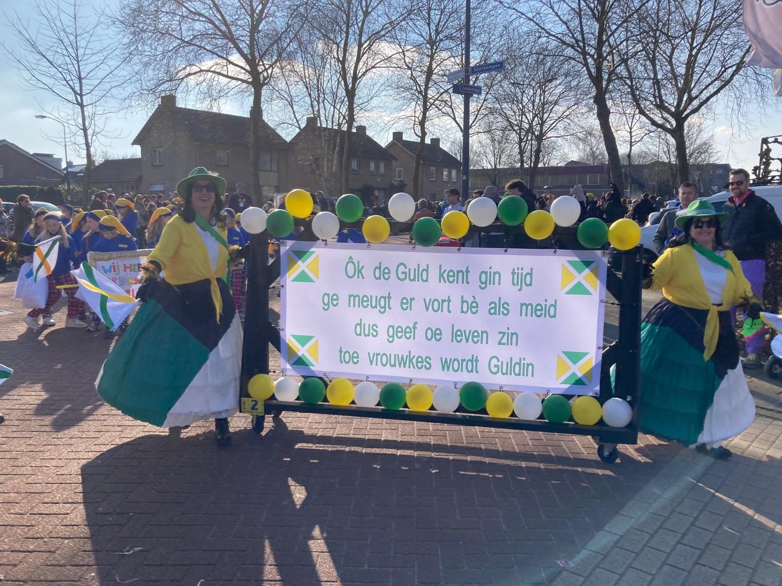 carnaval Loopgroep/carnavalsoutfit, Ophalen, Zo goed als nieuw, Carnaval