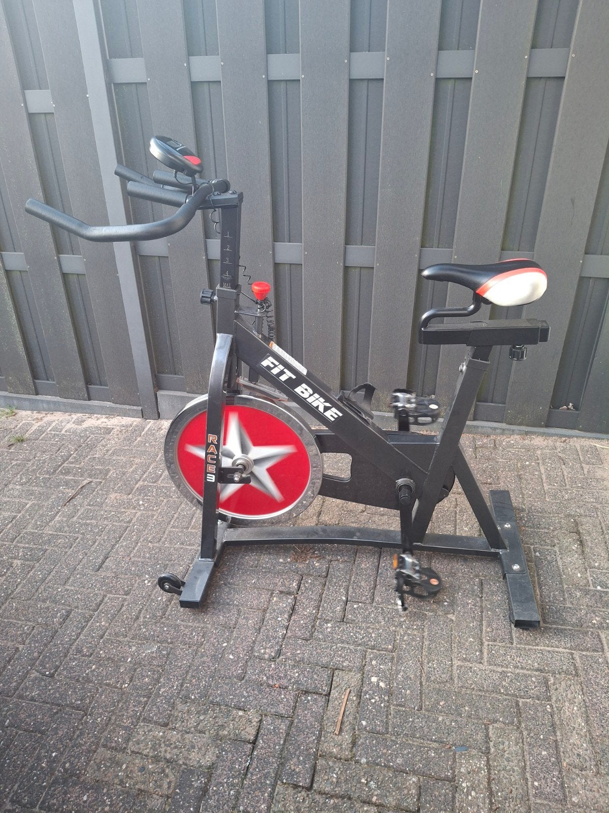 Spinning bike, Ophalen, Zo goed als nieuw