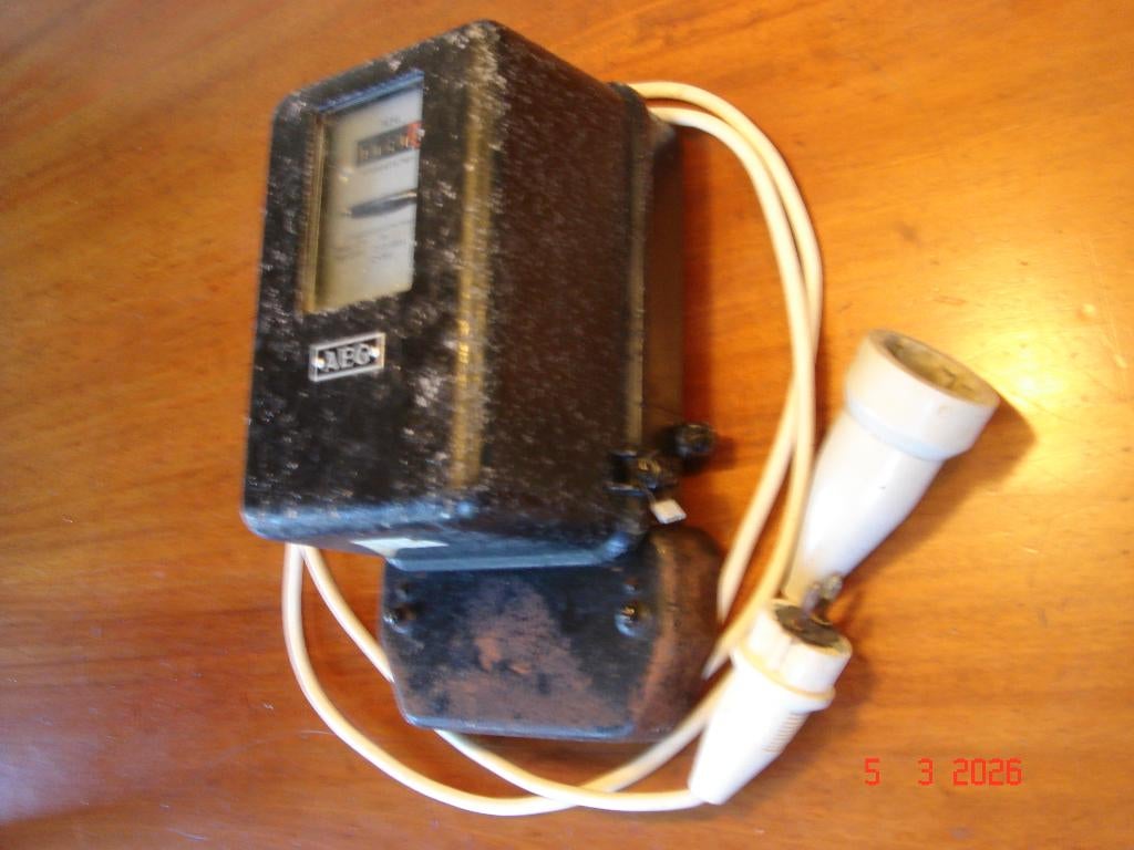 Kilowattuur meter, Doe-het-zelf en Verbouw, Meetapparatuur, Ophalen of Verzenden, Gebruikt, Elektriciteit