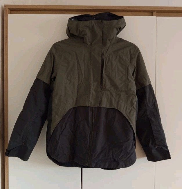 Quechua waterdichte jas voor bergavonturen, maat 143-152 cm, Gebruikt, Quechua, Jongen of Meisje, Ophalen of Verzenden