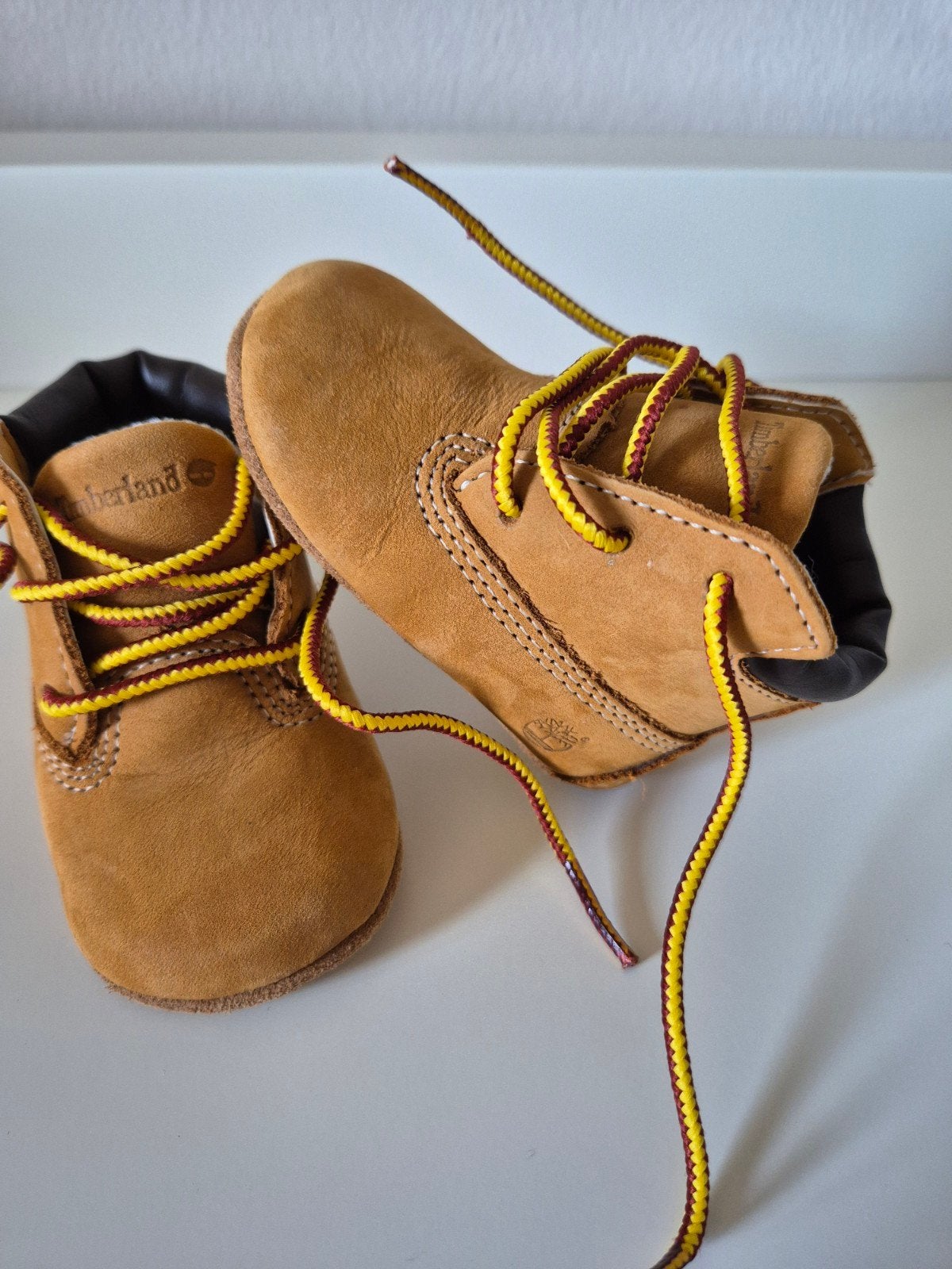 Timberland babyschoenen mt 16 - Zo goed als nieuw, Kinderen en Baby's, Schoentjes, Timberland, Jongetje of Meisje, Ophalen of Verzenden