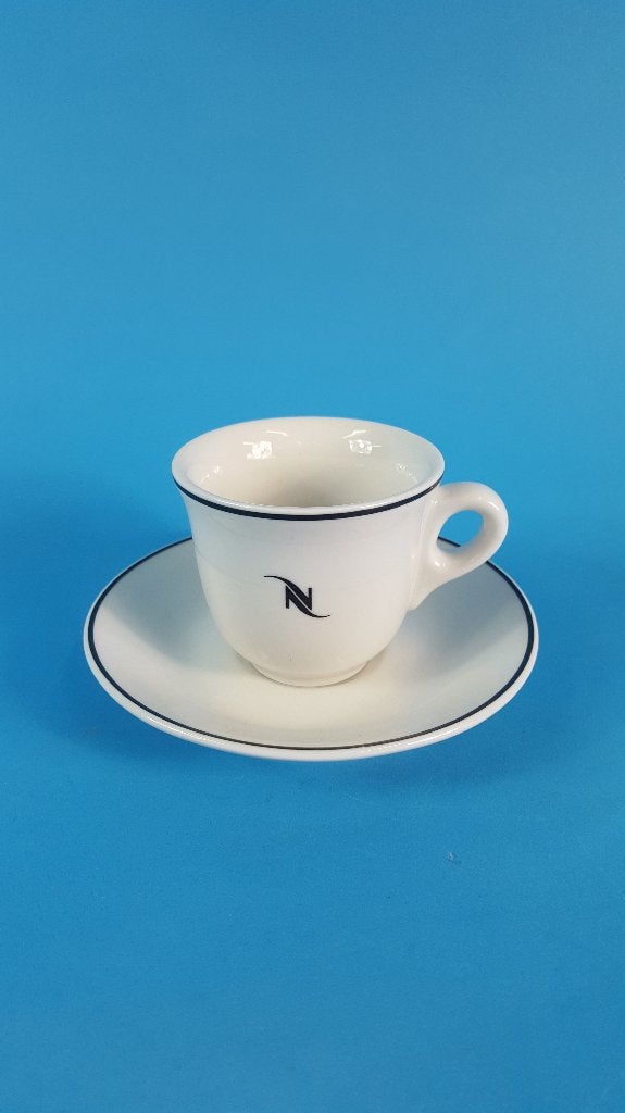 Nespresso kop en schotel, wit, espresso kopje. 5A2 /4