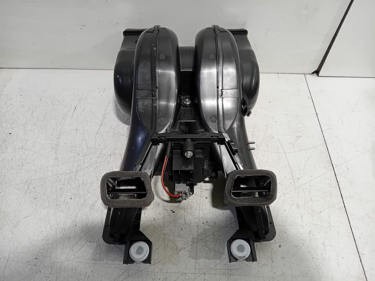 Kachel ventilator motor BMW iX, Onderdelen@venauto.nl, Van der Ven Autorecycling B.V., Gebruikt, Ettenseweg 76, 4706 PB Roosendaal, The Netherlands