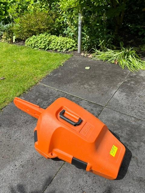 STIHL KETTINGZAAG, Tuin en Terras, Hand-tuingereedschap, Ophalen, Zo goed als nieuw, Overige soorten, Stihl