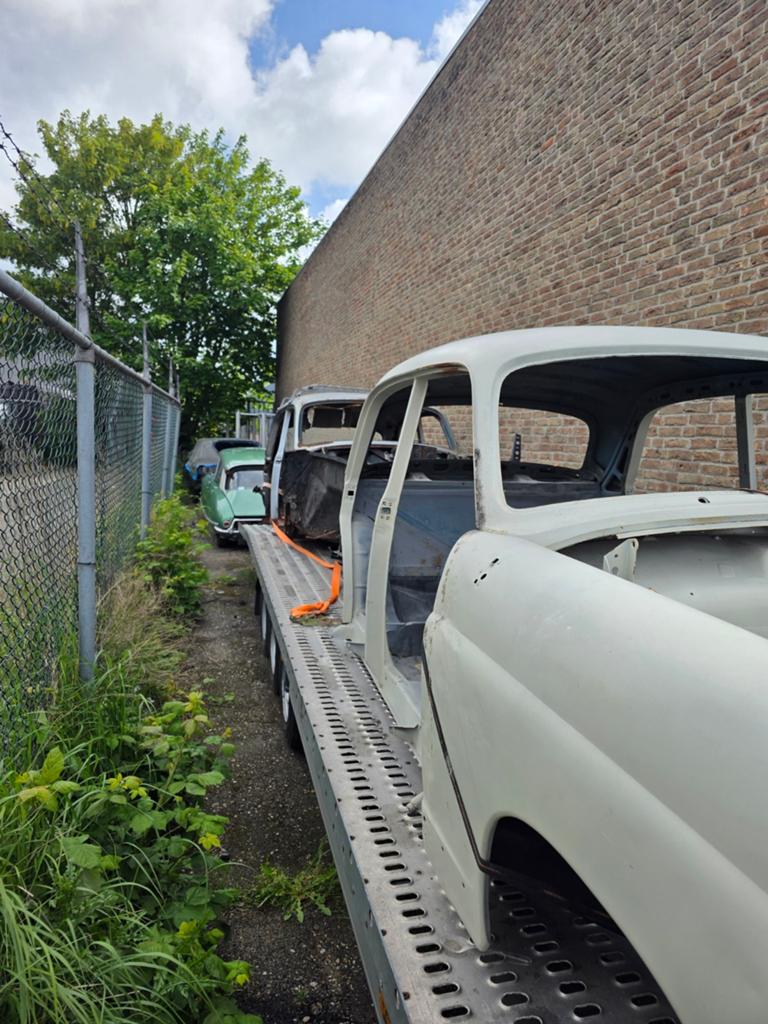 Mercedes-Benz Ponton carrosserie voor restauratie, Ophalen of Verzenden, Gebruikt, Mercedes-Benz
