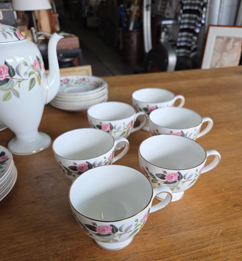 Wedgewood hathaway rose koffieservies cake servies, Ophalen