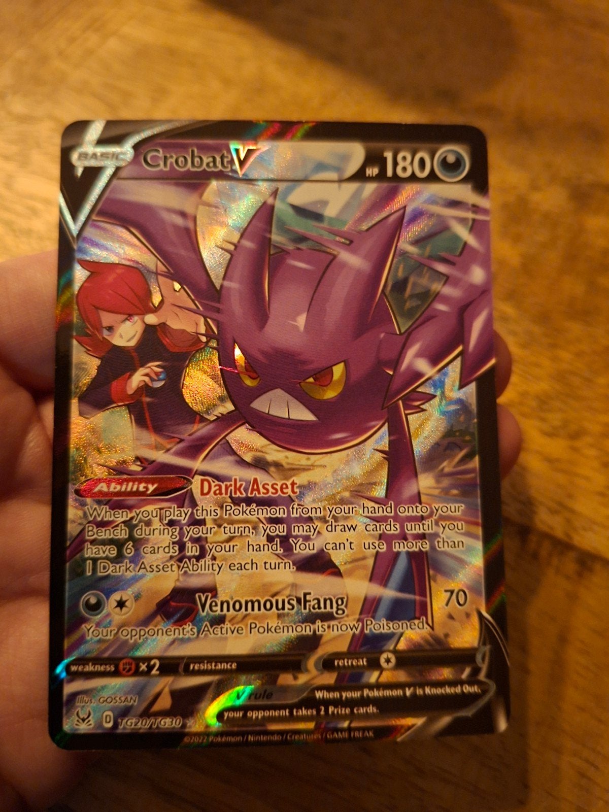 Crobat V Pokémon Kaart - Full Art TG20/TG30, Ophalen of Verzenden, Zo goed als nieuw, Losse kaart, Foil