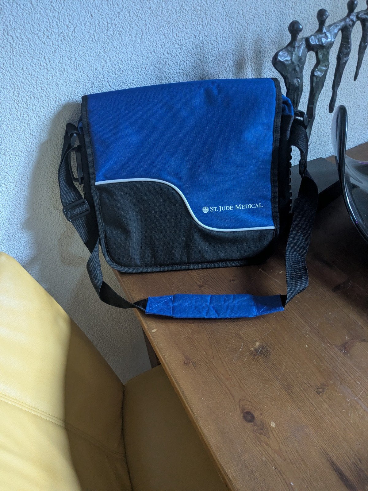 Nieuwe schoudertas, Ophalen, Overige kleuren, Minder dan 40 cm, Minder dan 20 cm
