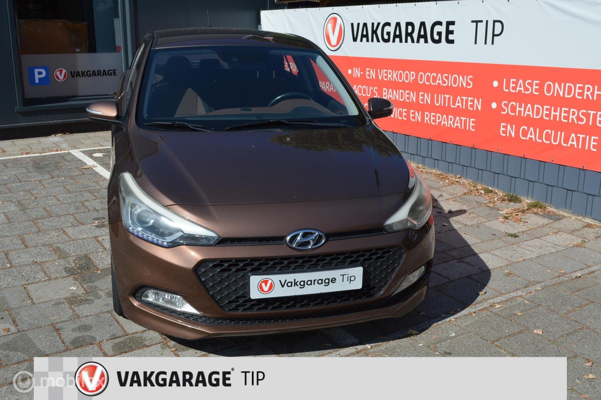 Hyundai i20 1.2 HP Bss. Ed. CARPLAY/Android auto / touchscre, Auto's, 83 pk, Gebruikt, 4 cilinders, Origineel Nederlands