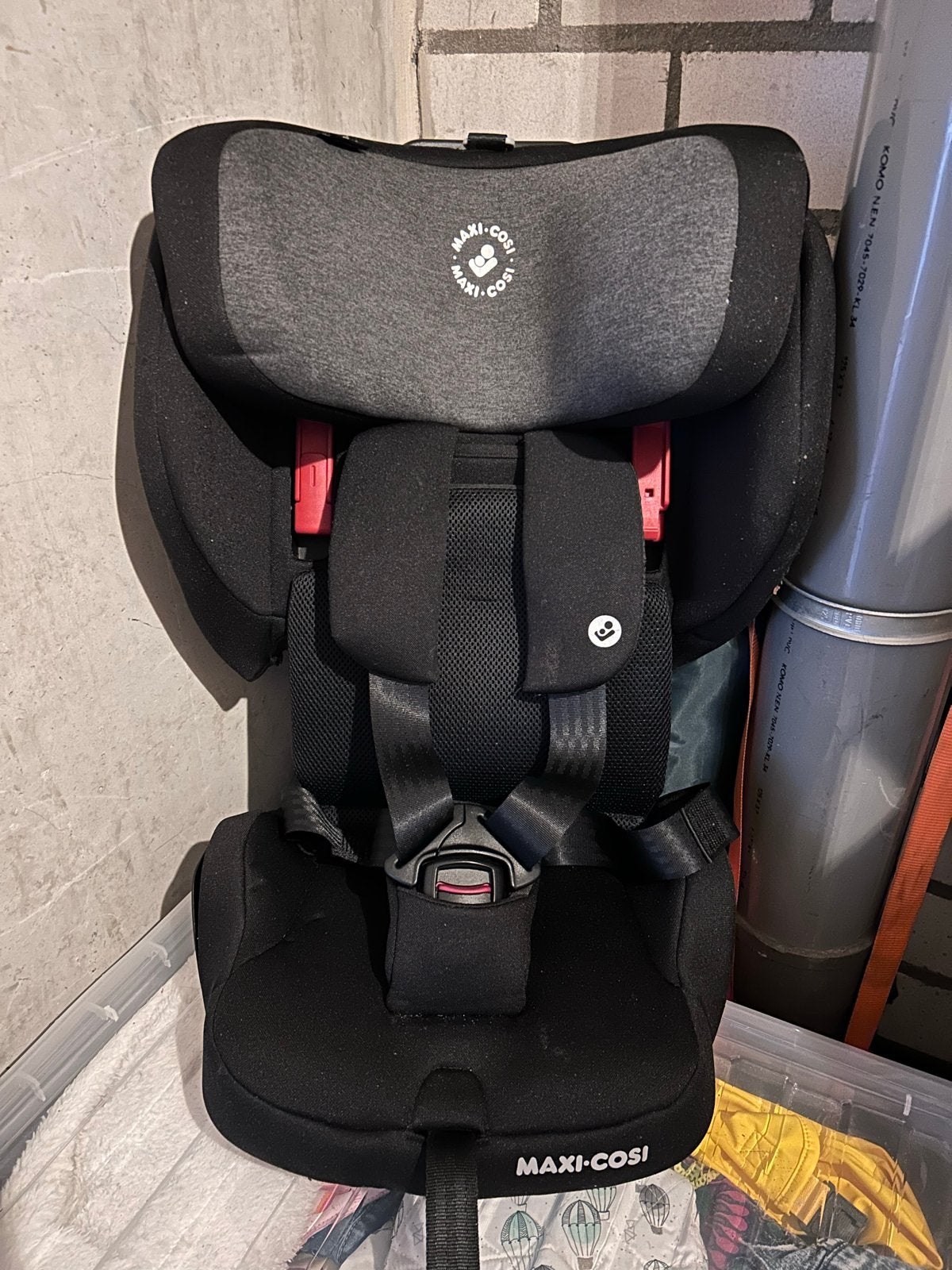 Maxi Cosi Nomad - Goede staat, compact en handig, 9 t/m 18 kg, Ophalen of Verzenden, Maxi-Cosi, Gebruikt
