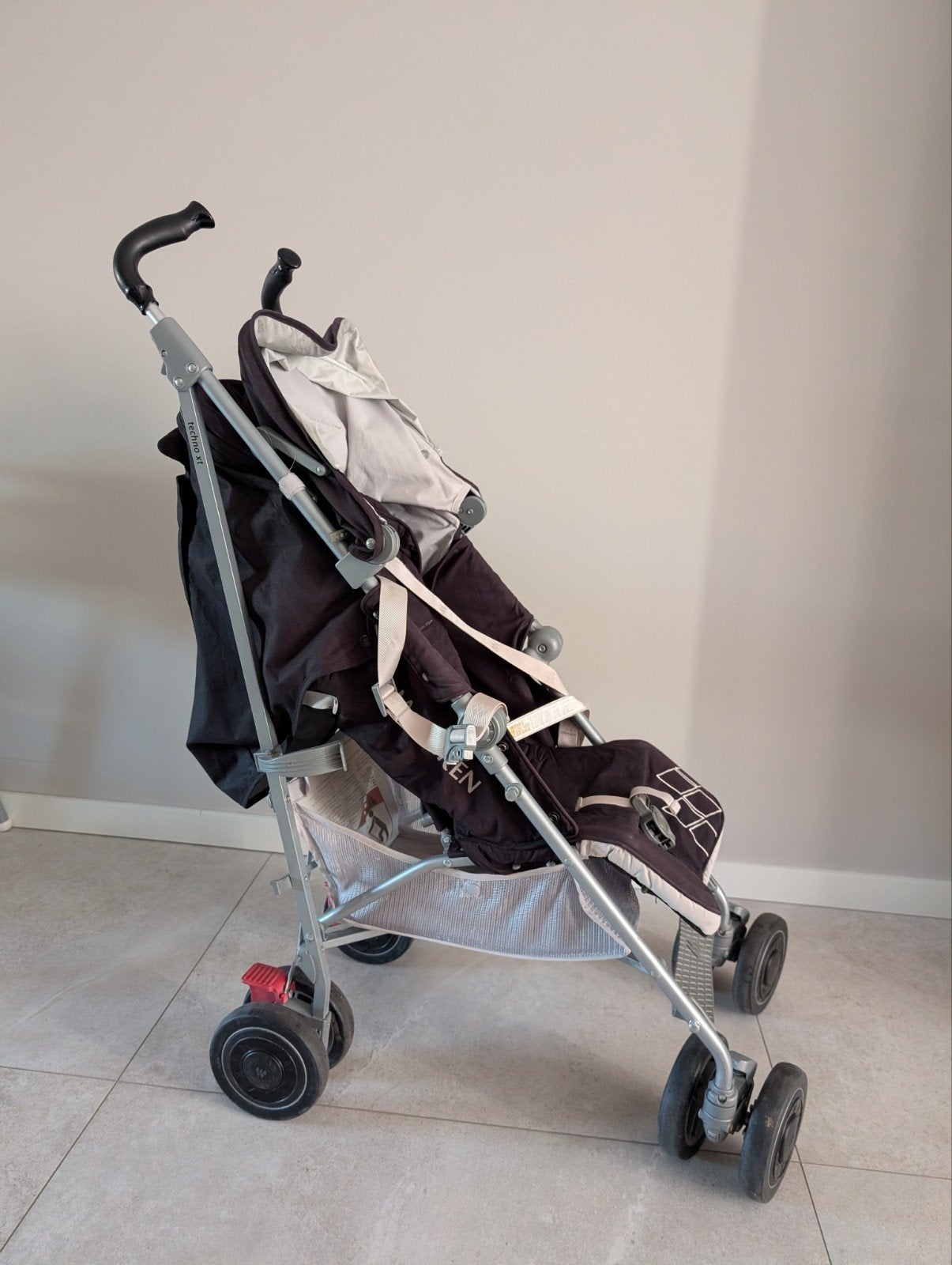 Maclaren Techno XT Buggy, Gebruikt, Verstelbare duwstang, Ophalen, Kinderwagen
