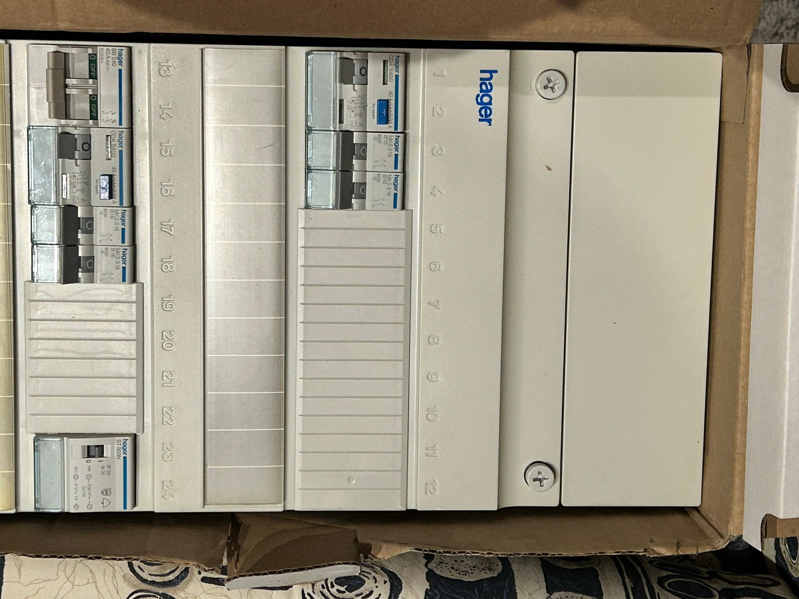 Hager Groepenkast met Installatieautomaten, Ophalen of Verzenden, Gebruikt, Hager, Groepenkast