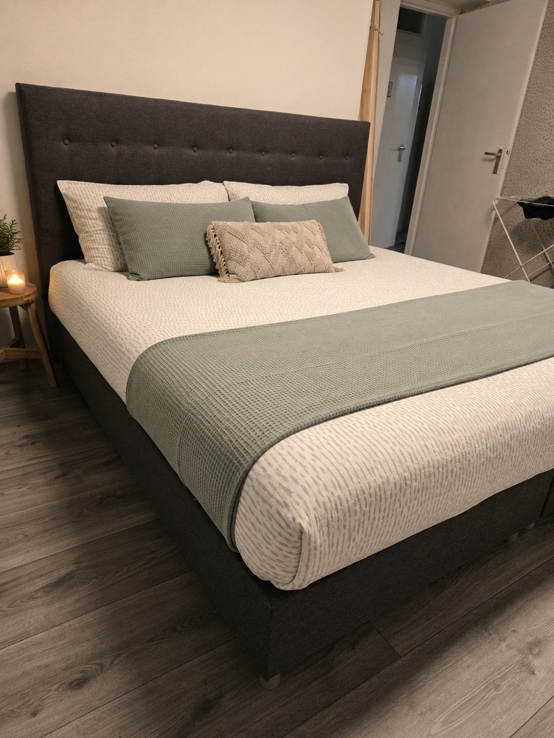 Batavia Boxspring bed 200x200, Ophalen, Modern, Comfortabel, Gebruikt, Tweepersoons