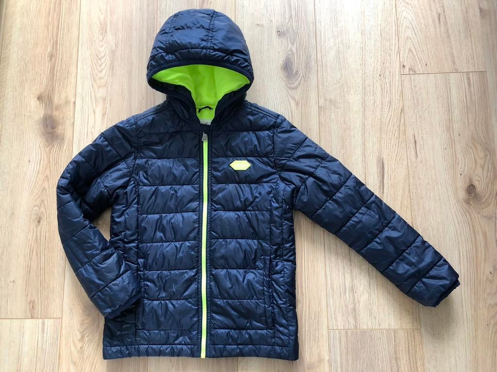 Als nieuw stoere Vingino tussenjas jas blauw fluor geel 140, Ophalen of Verzenden, Zo goed als nieuw, Jongen, Jas