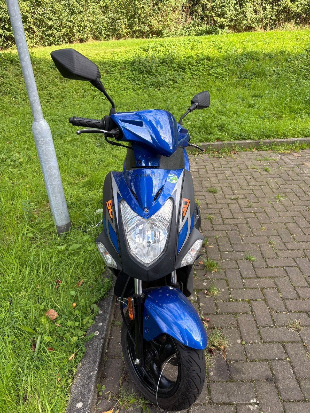 Kymco Agility 25cc Snorscooter - Blauw, met Helm, Fietsen en Brommers, Ophalen, Gebruikt, Maximaal 45 km/u, Agility