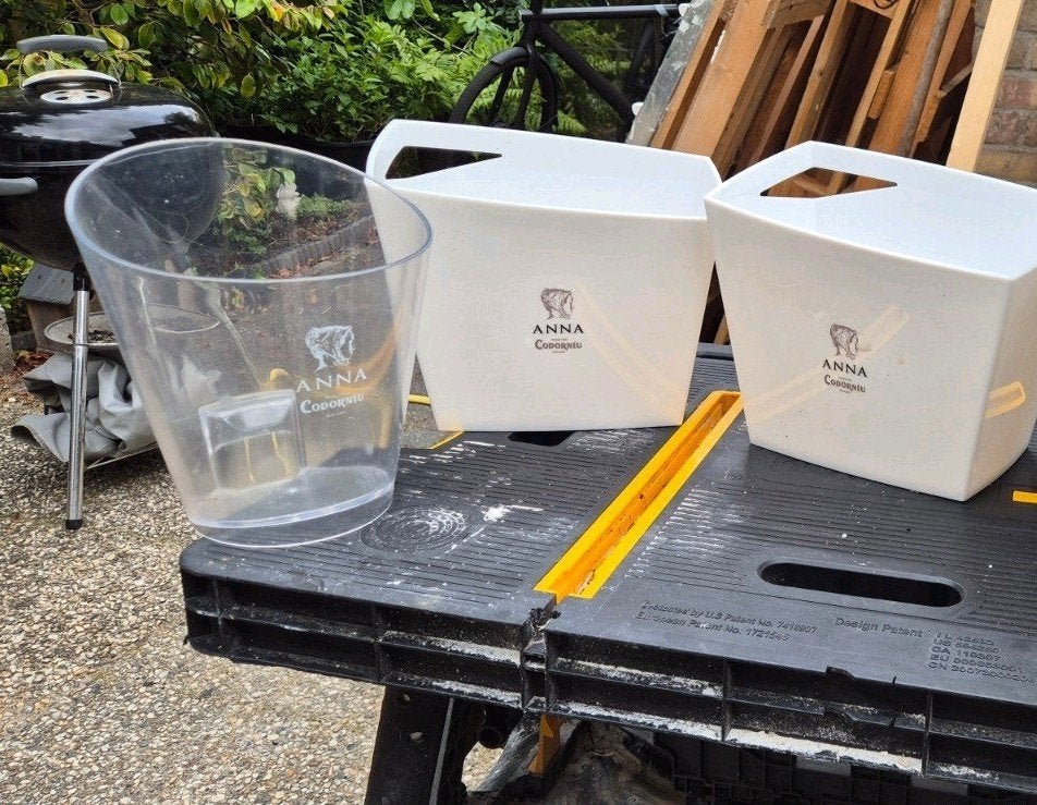 3 prachtige champagnekoelers van Anna Codorniu, Ophalen of Verzenden, Nieuw, Wit, Kunststof