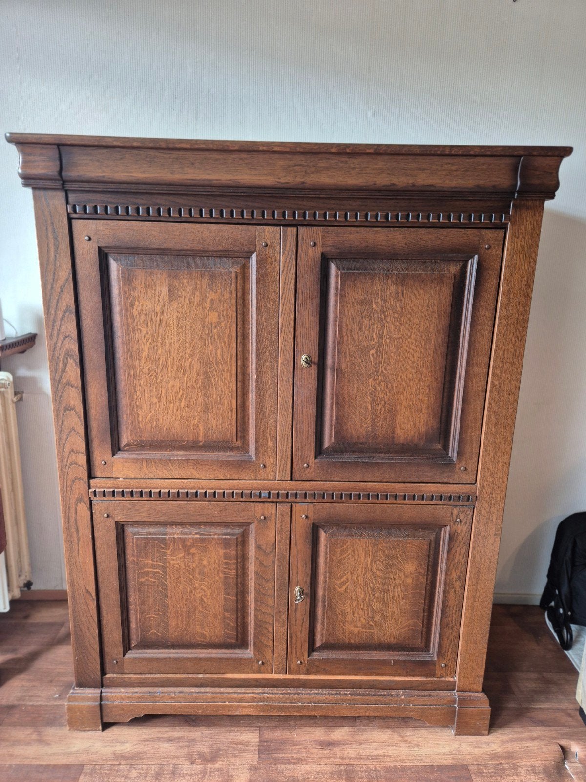 gratis af te halen: houten kast, Huis en Inrichting, Ophalen, Gebruikt, 70 tot 120 cm, 40 tot 80 cm