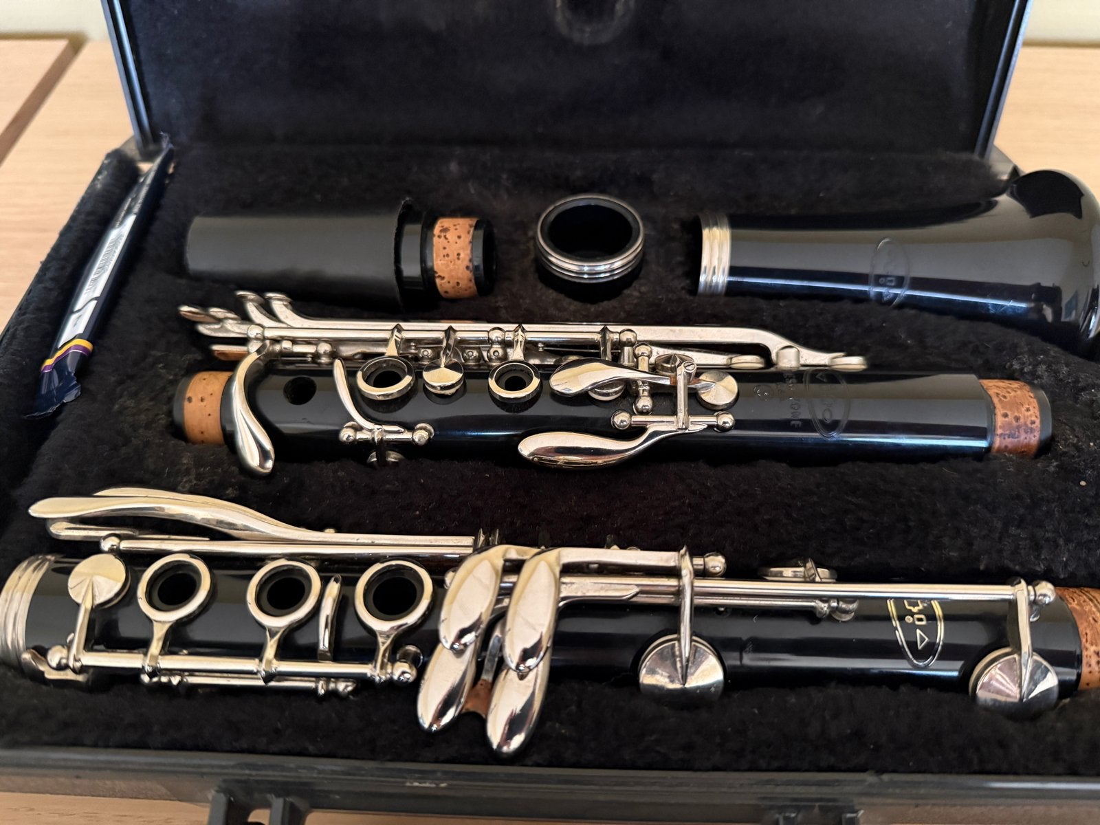 Vito Bes Klarinet van Kunststof - Inclusief Koffer, Muziek en Instrumenten, Bes-klarinet, Kunststof, Gebruikt, Ophalen of Verzenden