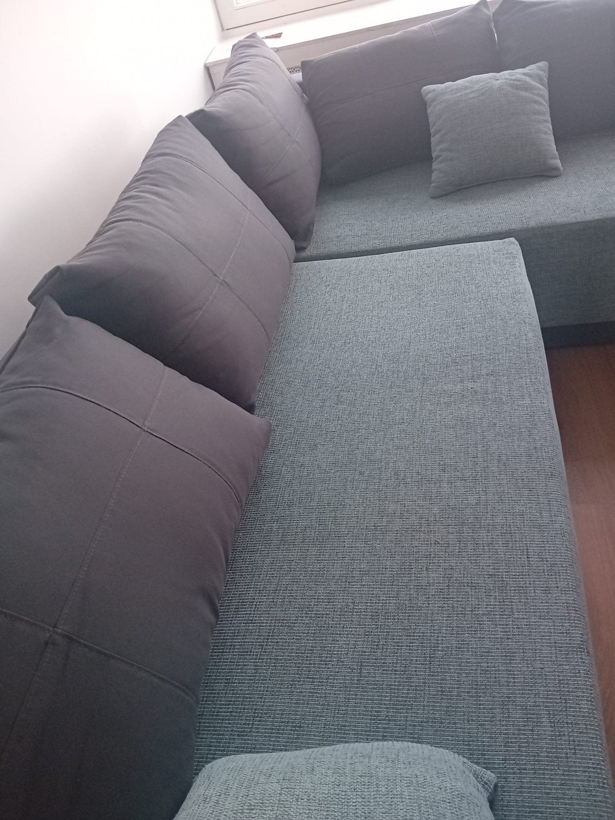Gratis af te halen in Amsterdam — hoekbank met chaise longue, Ophalen, 250 tot 300 cm, 100 tot 125 cm, Hoekbank