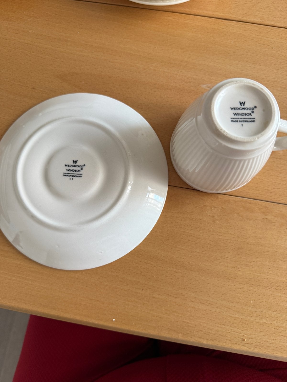 4 Wedgwood Windsor kop en schotel, Ophalen, Klassiek, Zo goed als nieuw, Kop(pen) en/of Schotel(s)