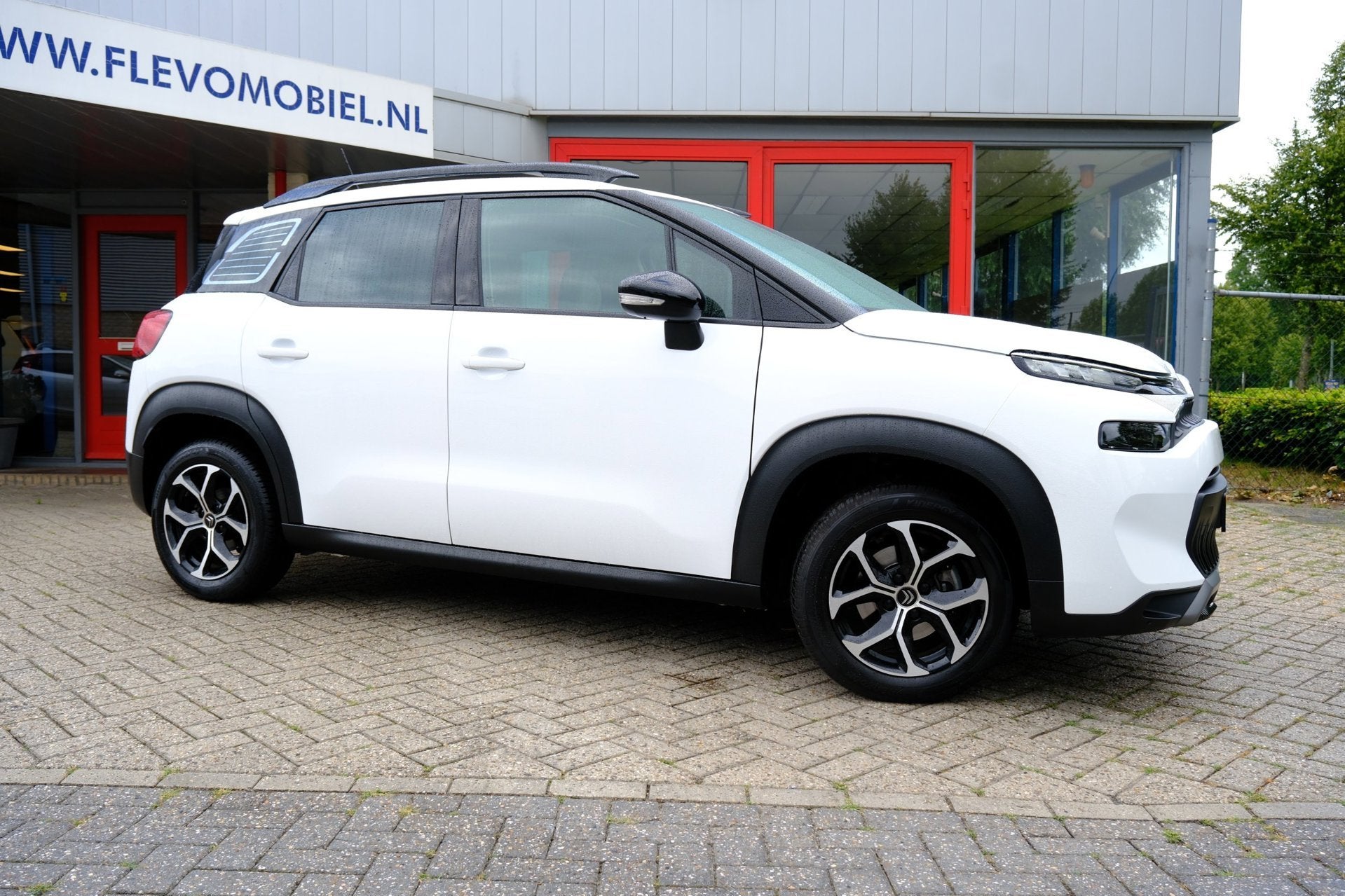 Citroen C3 Aircross 1.2 PureTech Shine Navi|1e Eig|Clima|Cam, Auto's, Voorwielaandrijving, Dealer onderhouden, Gebruikt, Euro 6