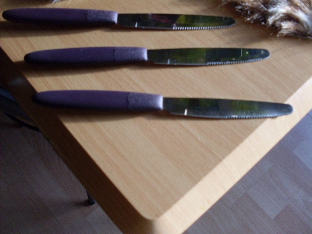 3 goede gave tafel en/of keuken  messen, Ophalen, Overige materialen, Bestekset, Snijmes
