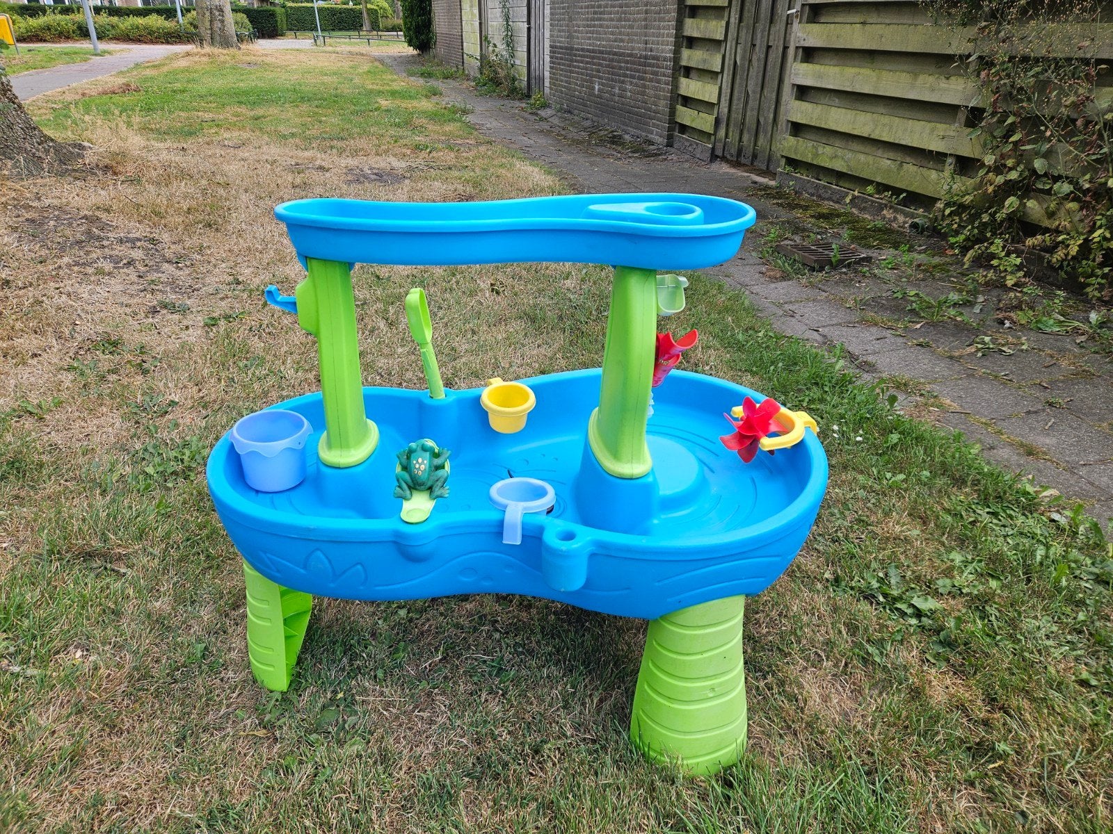 Leuke water- en zandtafel step2, Ophalen, Gebruikt
