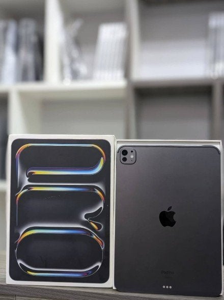 iPad Pro 11 (2024) 256GB 5G, Computers en Software, Apple iPads, Apple iPad, 11 inch, Ophalen of Verzenden, Zo goed als nieuw