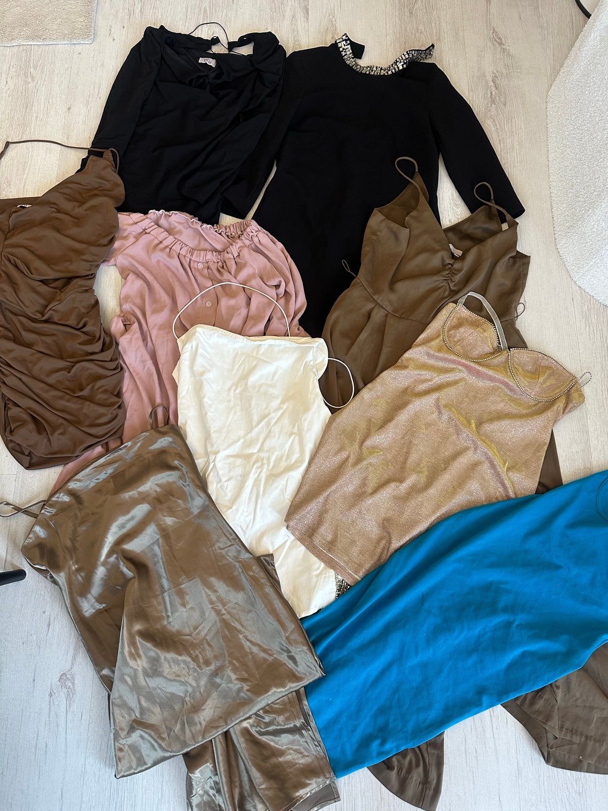 Kledingpakket 6     - maat XS/S/M jurken en 1 jumpsuit, Meerkleurig, Ophalen of Verzenden, Knielengte, Maat 36 (S)