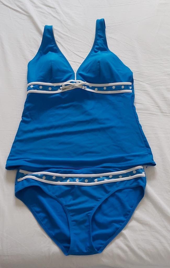 Tankini Livera Maat 40 Blauw, Kleding | Dames, Badmode en Zwemkleding, Blauw, Badpak, Ophalen of Verzenden, Gedragen