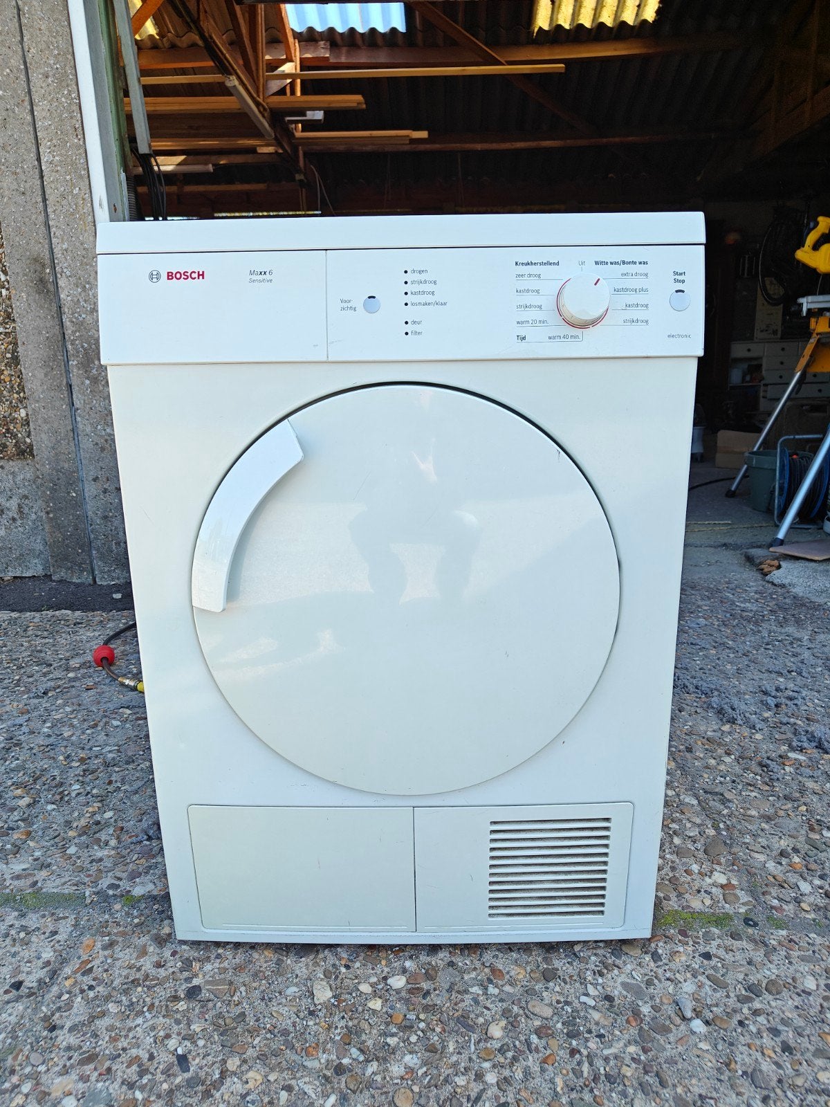 Bosch wasdroger luchtafvoer. Maxx 6 sensitive, Ophalen, 6 tot 8 kg, Gebruikt, Luchtafvoer