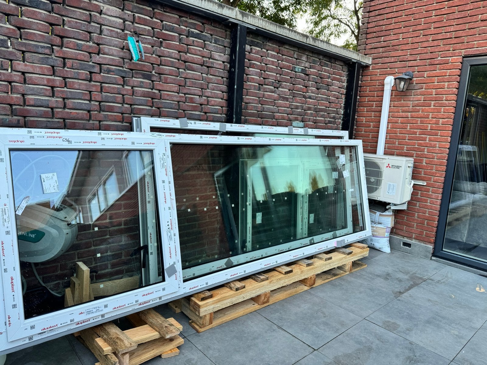 Zwarte Kunststof kozijnen Tripple Glas HR+++, Doe-het-zelf en Verbouw, Ophalen, Gevelraam of Ruit, 80 tot 120 cm, Nieuw