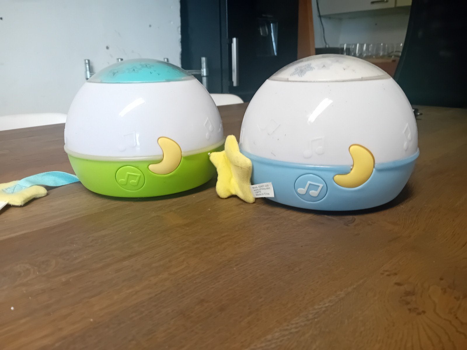 2x Baby Muziek Projector Nachtlampje - Sterrenhemel, Kinderen en Baby's, Ophalen of Verzenden, Gebruikt