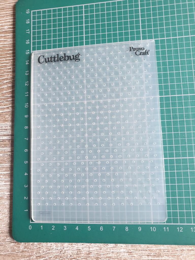 Embossing folder cuttlebug "dots", Verzenden, Zo goed als nieuw, Overige thema's, Overige typen