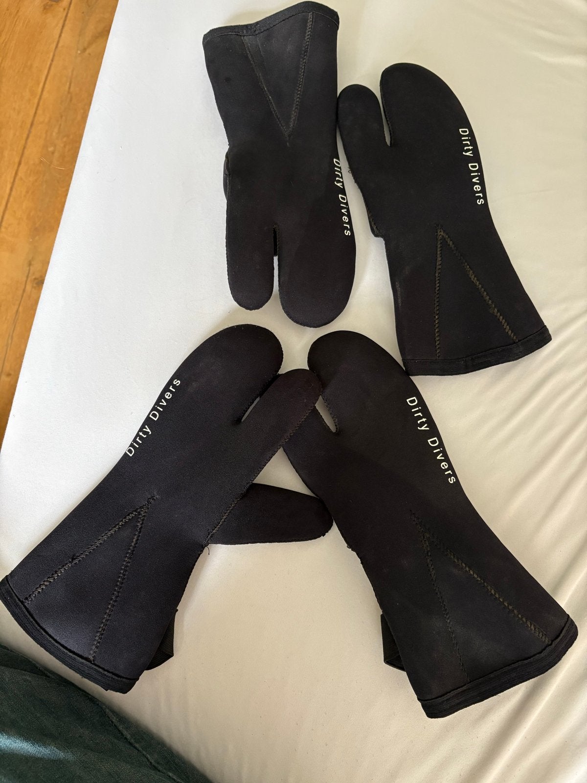 Dirty Divers Duikhandschoenen - Neopreen (2 paar), Watersport en Boten, Duiken, Gebruikt, Overige typen, Ophalen