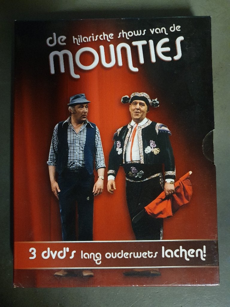 3DVD de hilarische shows van de Mounties, Cd's en Dvd's, Dvd's | Cabaret en Sketches, Alle leeftijden, Ophalen, Zo goed als nieuw