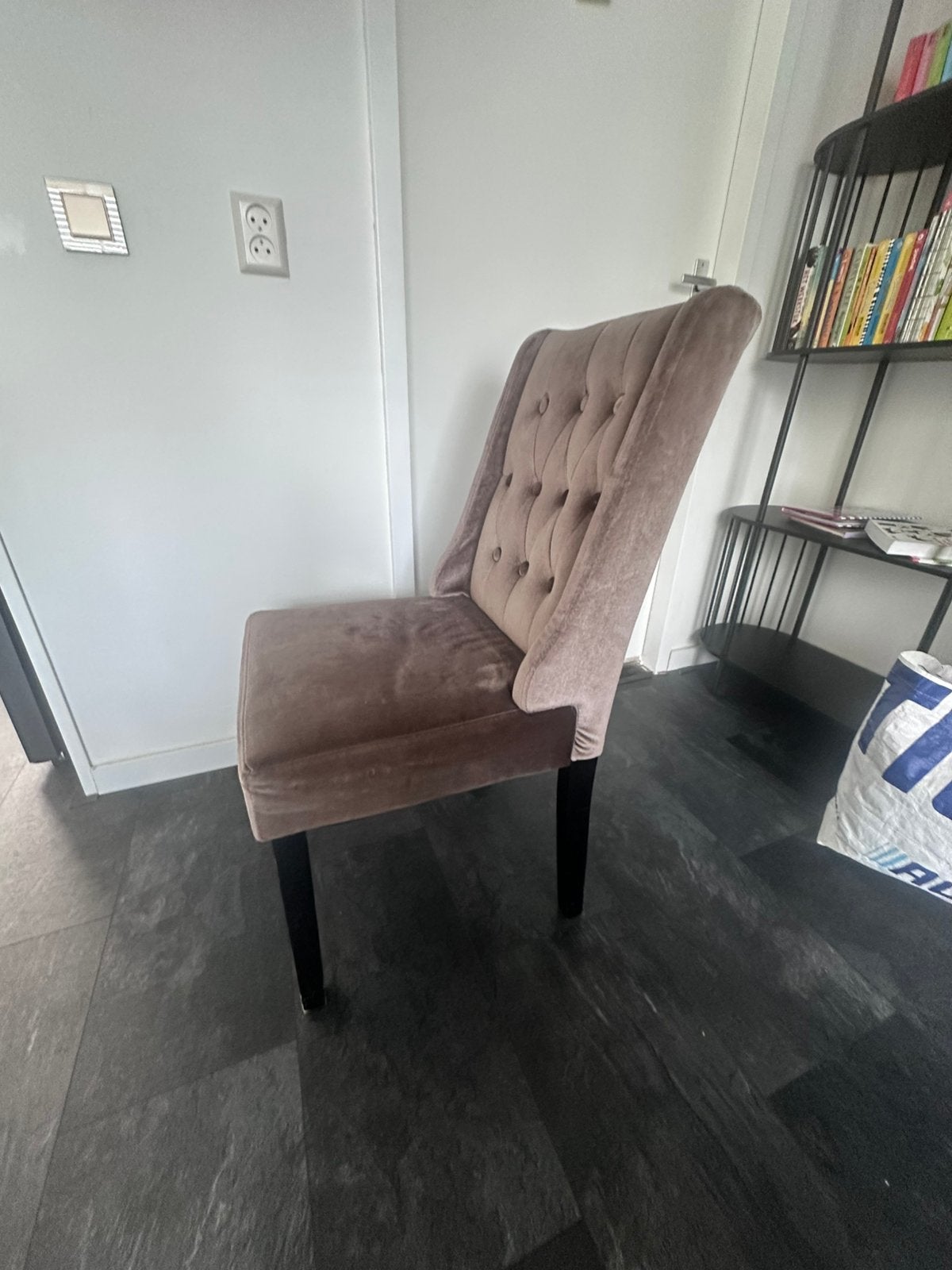 4 eetkamerstoelen gratis, Ophalen, Gebruikt, Overige kleuren, Vier