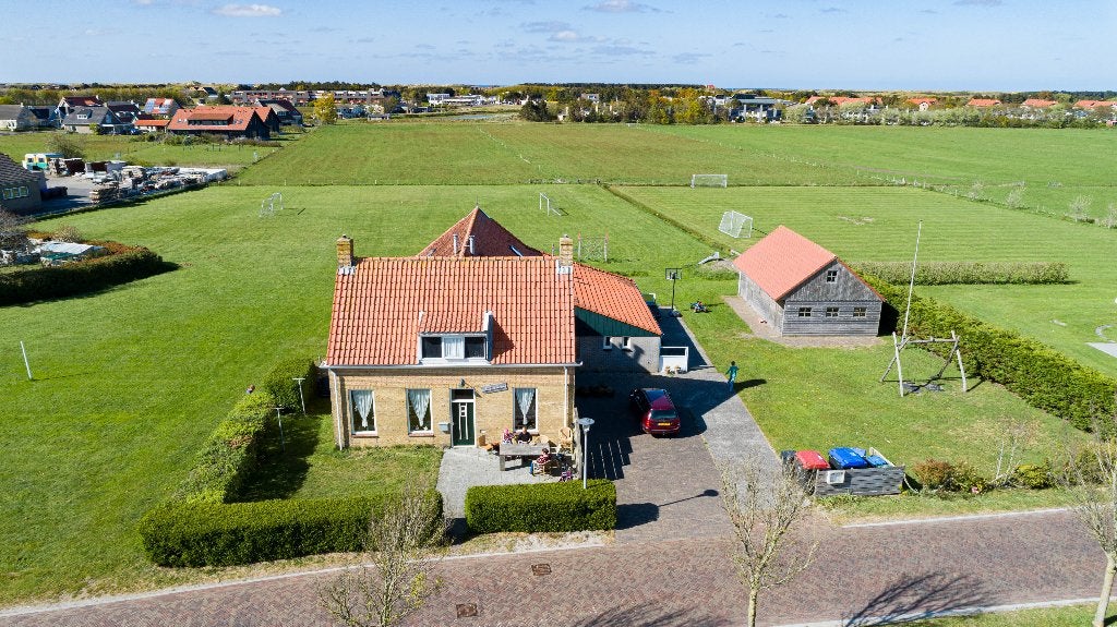 10 persoons vakantiewoning op ameland, Vakantie, 4 of meer slaapkamers, Dorp, Overige typen, Waddeneilanden