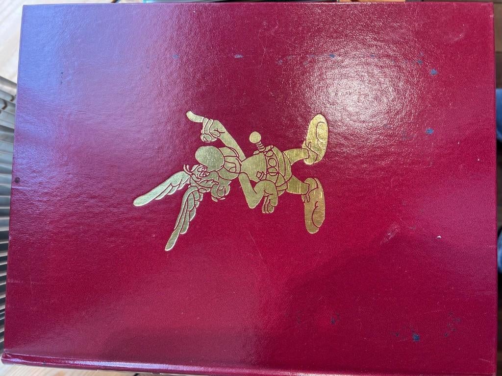 boeken - Asterix, Ophalen of Verzenden, Zo goed als nieuw, Stripboeken