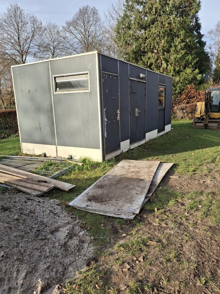 Bouw keet, Ophalen