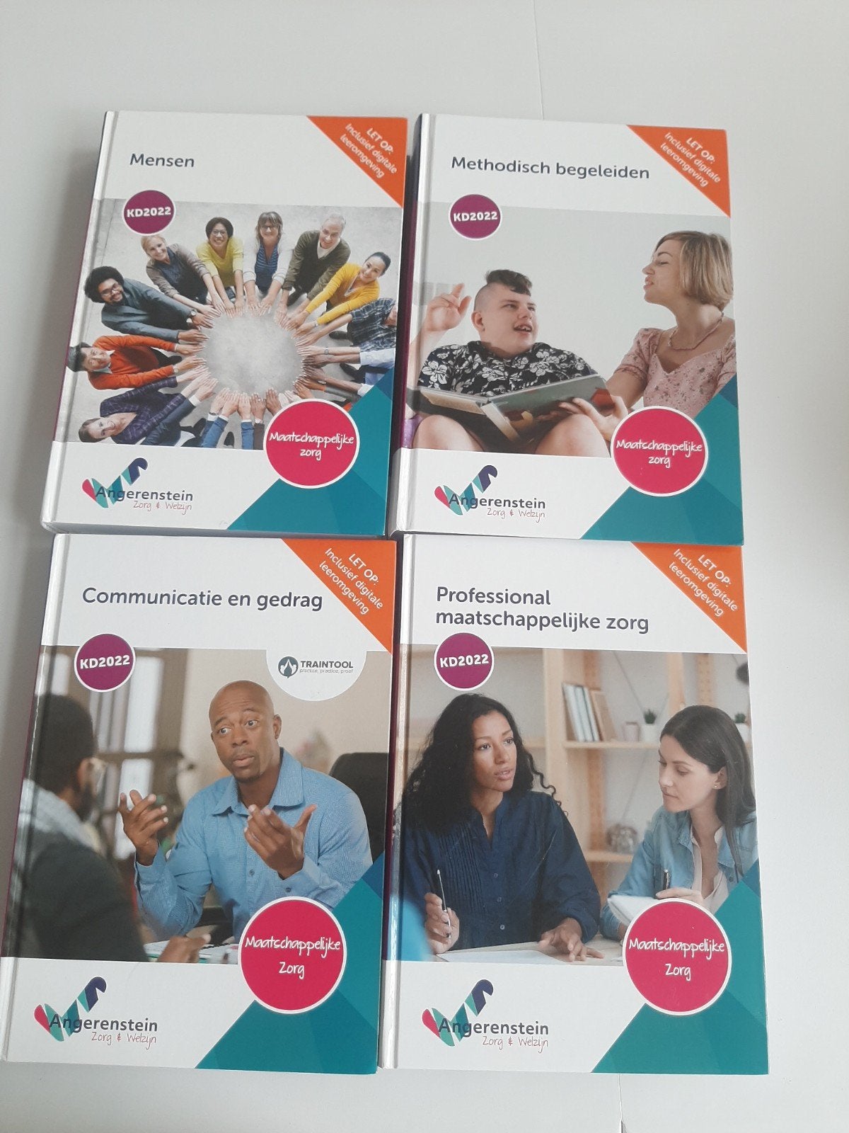 Maatschappelijk zorg niveau 3/4 boeken (Ongebruikt), Overige vakken, Ophalen of Verzenden, Zo goed als nieuw, Angerenstein Zorg & Welzijn