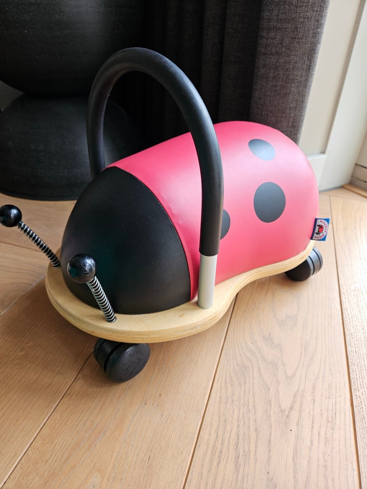 Wheely Bug Lieveheersbeestje Loopwagen, Ophalen, Zo goed als nieuw, Overige typen, Met wieltjes