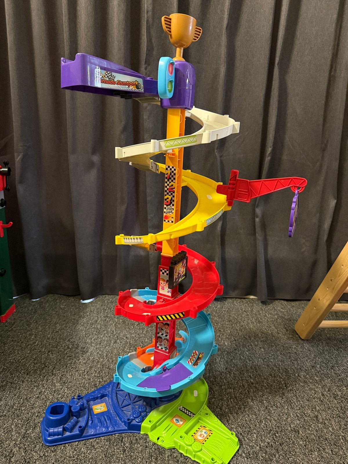 VTech Toet Toet Auto's Stuntpark - Zo goed als nieuw, Racebaan, Zo goed als nieuw, Elektrisch, Ophalen