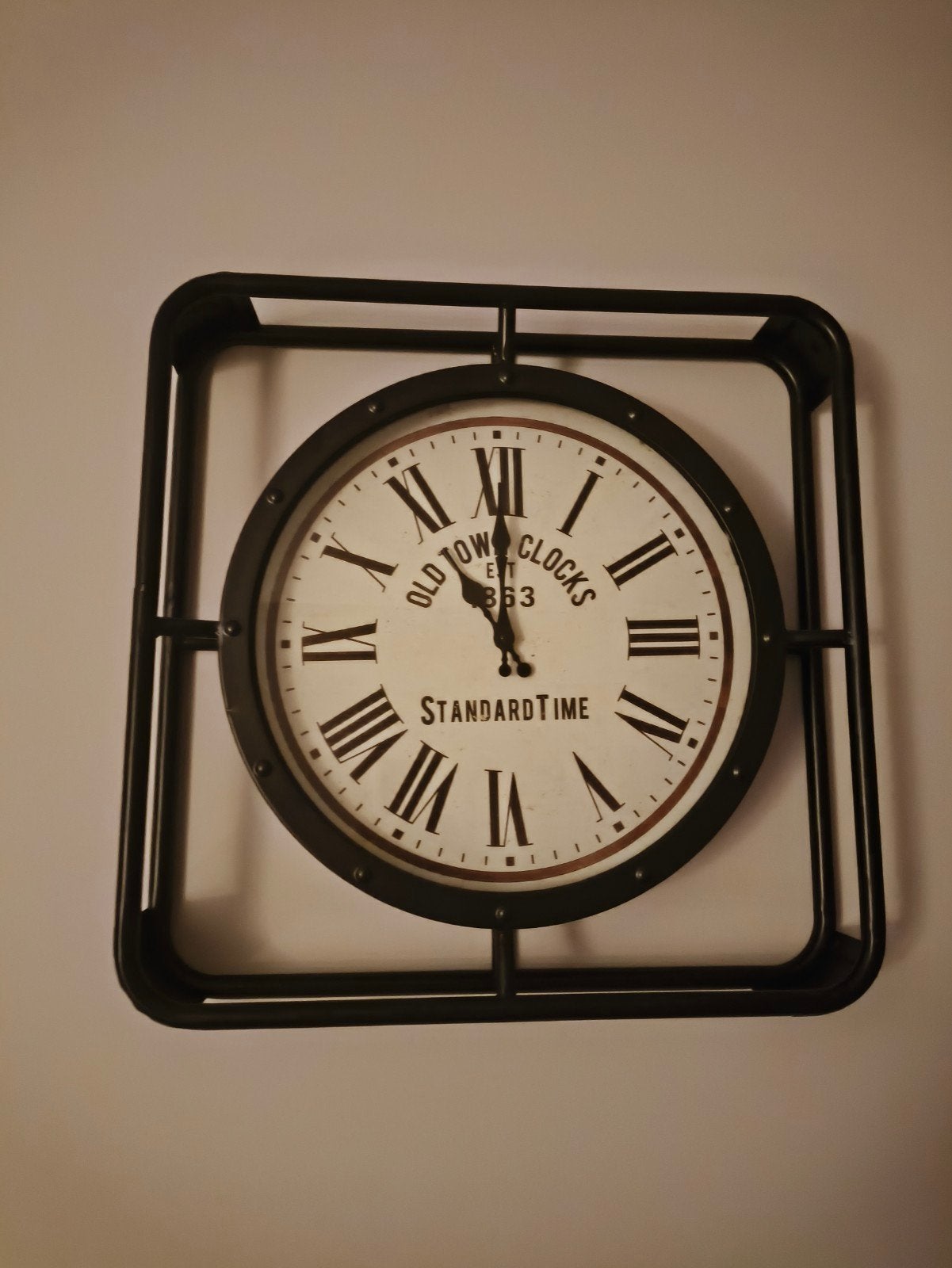 Te koop mooie wandklok, Ophalen, Wandklok, Bruin, Analoog