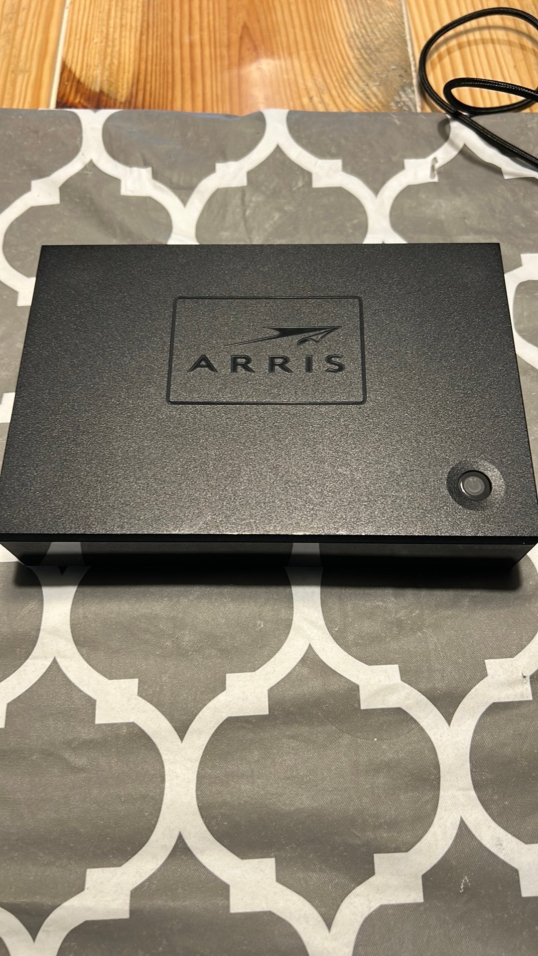 Arris  VIP2952, Ophalen of Verzenden, Zo goed als nieuw