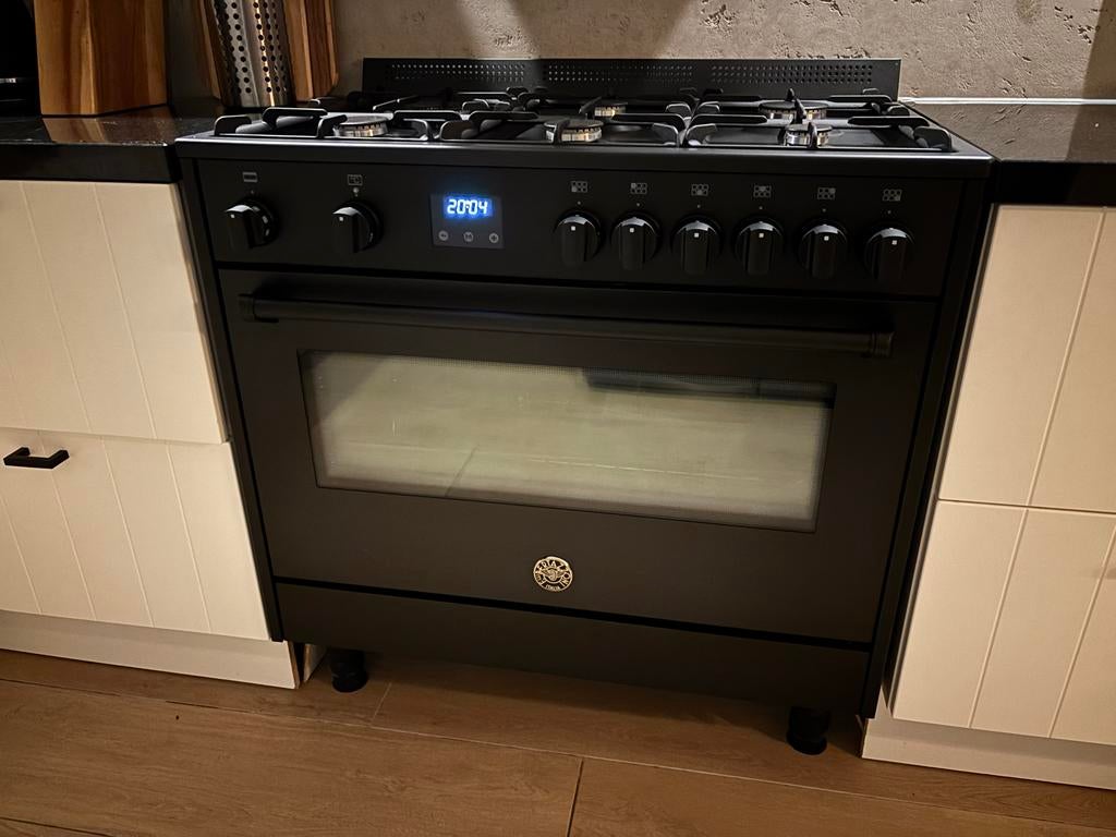 Bertazzoni gasfornuis MPL96L1ETNC - Zo goed als nieuw!, Witgoed en Apparatuur, Fornuizen, Ophalen, 60 cm of meer, Zo goed als nieuw